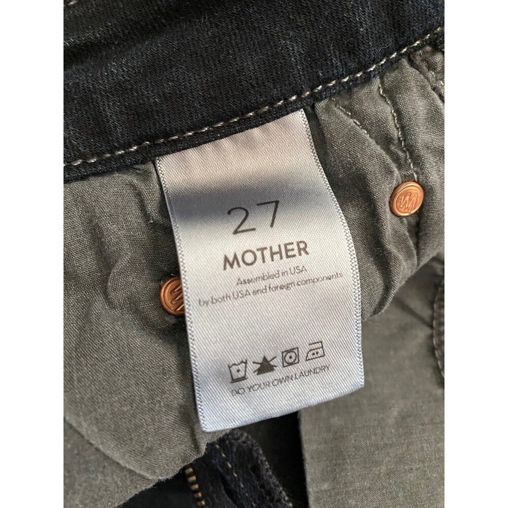 Mother The Looker Ankle Fray Jeans In Coffee, Tea, Or Me? (Dark Wash) Size 27 View 6